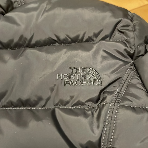The North Face 🤩 Host Pick 🤩 Women’s Gotham 550 Down Hooded Parka - Picture 3 of 16